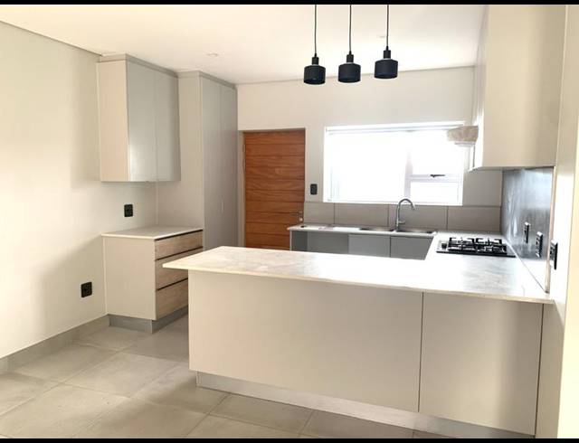 3 BEDROOM PROPERTY TO RENT IN GEORGE CENTRAL